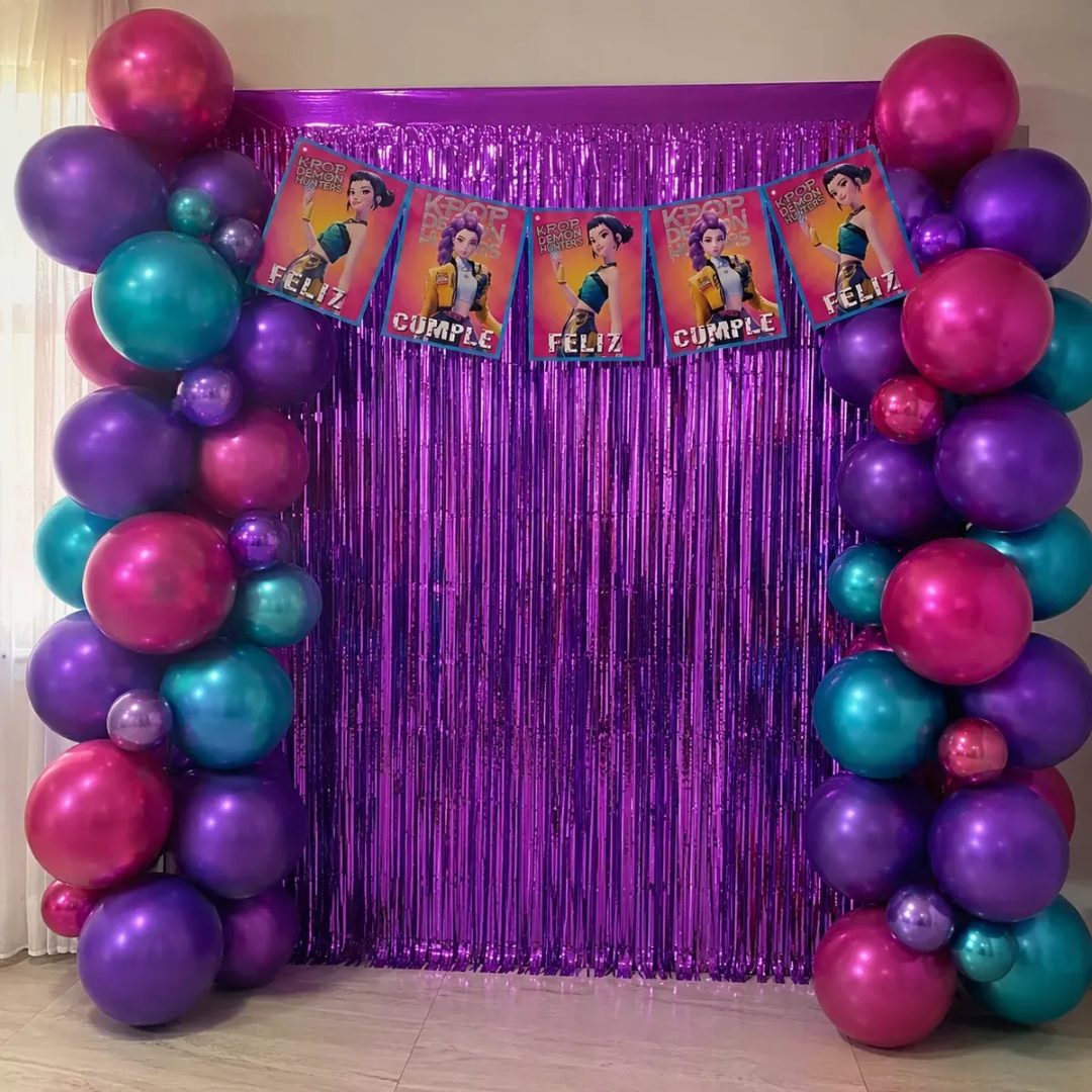 Set De Globos + Cortina + Cartel Guerreras De Kpop - Imagen 3